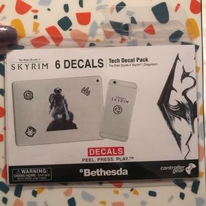 Controller Gear The Elder Scrolls V: Skyrim - Character Tech Decal Pack